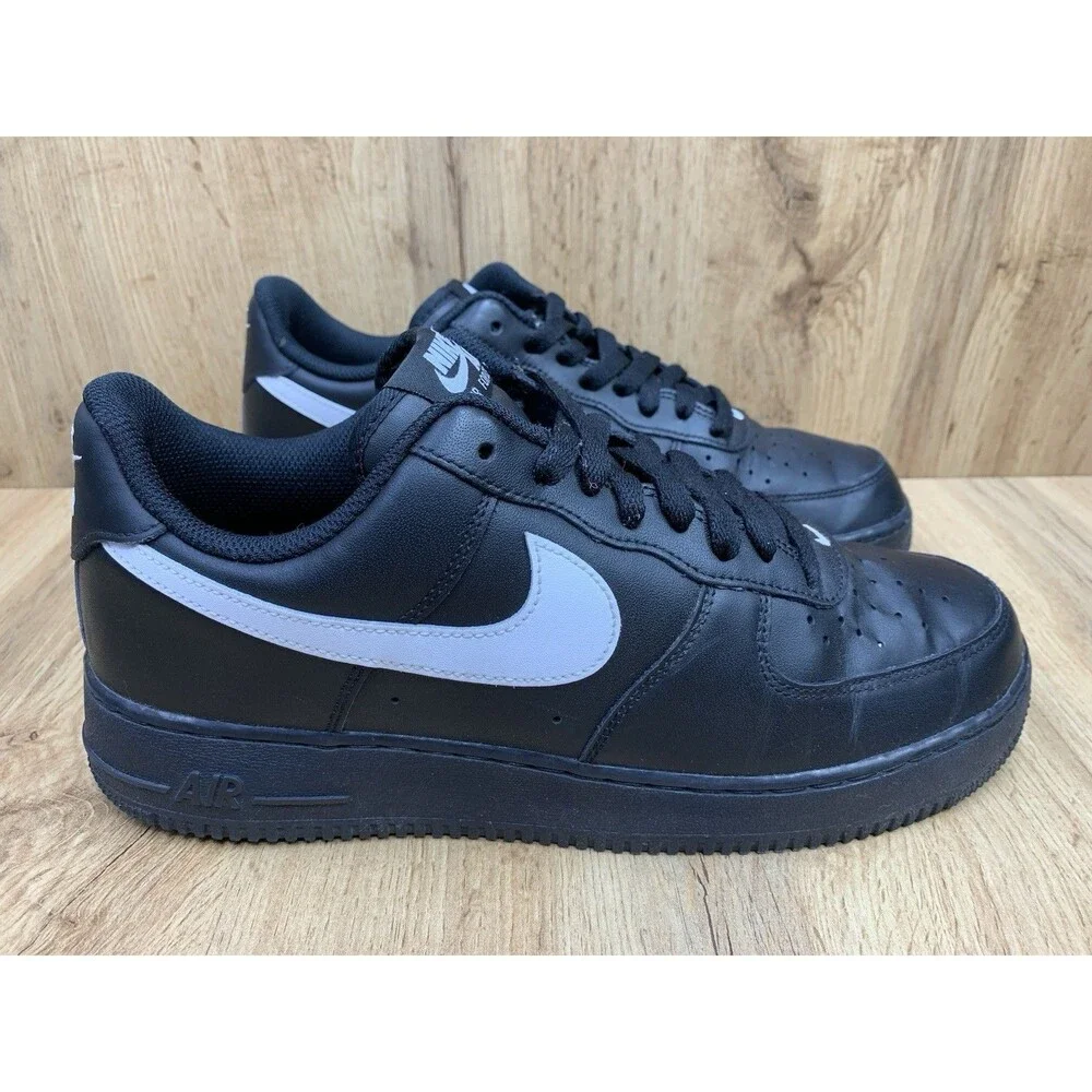 Nike Air Force 1 '07 Black White FZ0627-010 Men's Size 10 Low Top Sneakers